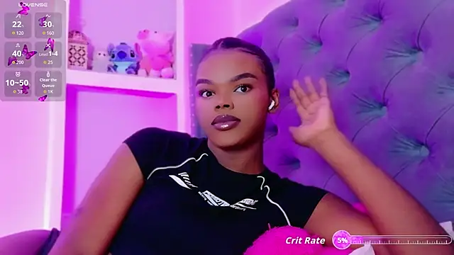 CamiEstrada online show from 10-17-25, 11:18