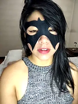 Snapshot of Giviper1 chatting on 11-16-25, 02:28 Giviper1 online show from 11-16-25, 02:28