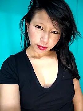 Snapshot of Giviper1 chatting on 02-05-26, 03:33 Giviper1 online show from 02-05-26, 03:33