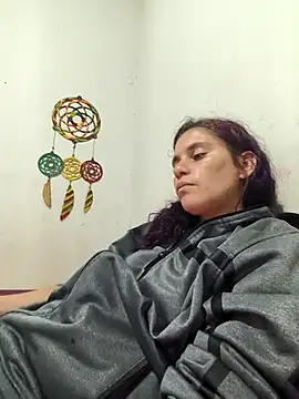 Scarlett-Leh online show from 09-25-25, 12:58