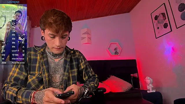  hairybeard  online show from 09-17-25, 09:05