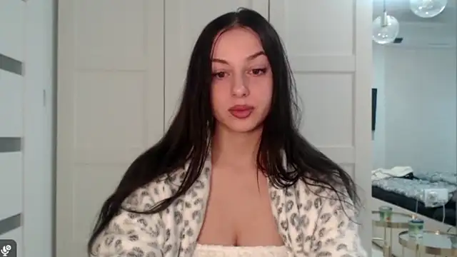 courtneyPerfect online show from 02-12-26, 08:20