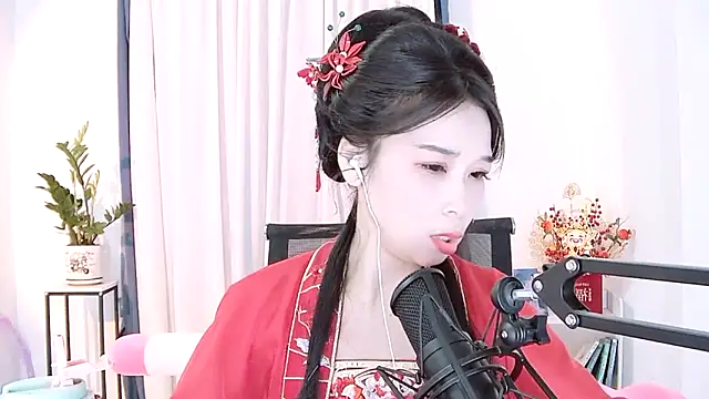 Snapshot of Amity-ox chatting on 02-03-25, 08:02 Amity-ox online show from 02-03-25, 08:02