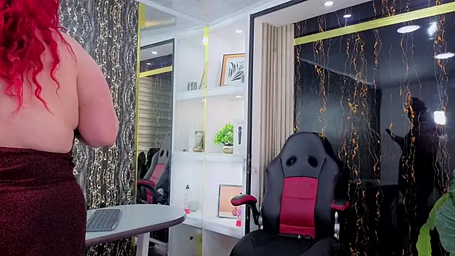 MirandaRossi online show from 04-28-26, 02:00