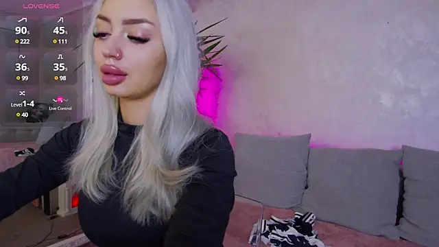 BambiAndAyline online show from 01-16-25, 04:07