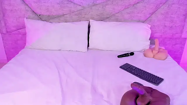 SofiiSweet  online show from 03-13-25, 02:33