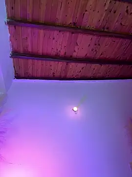 LylaLee111 online show from 02-15-25, 01:16