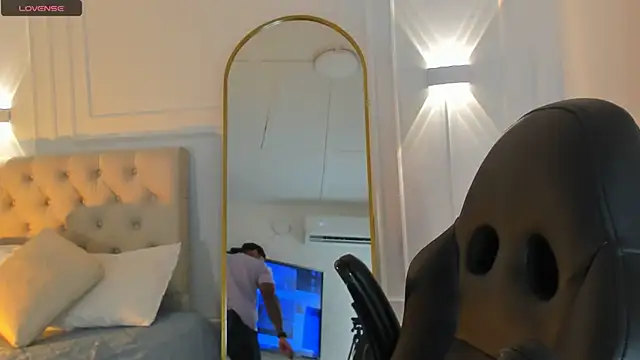 bradley smith online show from 09-22-25, 02:57