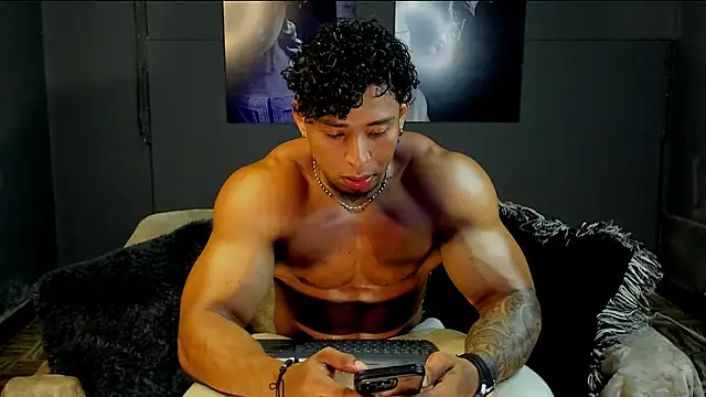 bradley smith online show from 12-18-25, 08:04