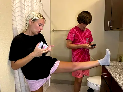 girlfriendmissy online show from 09-12-25, 11:04