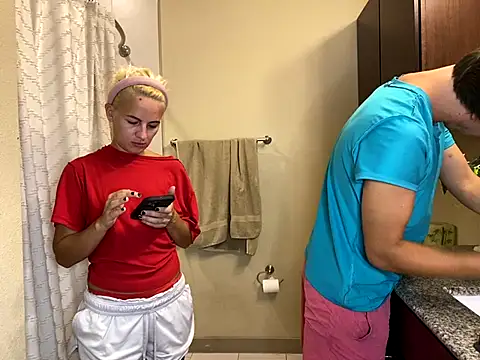 girlfriendmissy online show from 10-05-25, 05:22