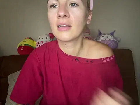 girlfriendmissy online show from 10-13-25, 08:42