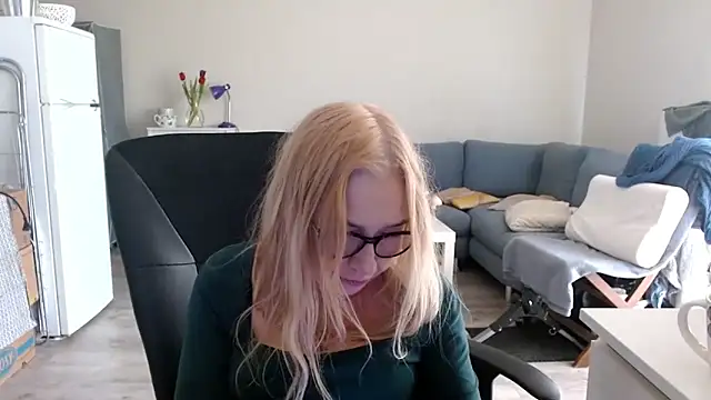 sofia xkiss online show from 03-12-25, 10:59