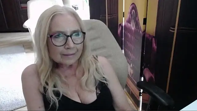 sofia xkiss online show from 07-03-26, 01:50