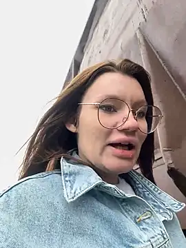 justmila online show from 03-16-25, 02:44