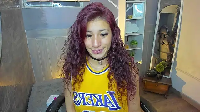 Snapshot of SofiaGomez420 chatting on 01-08-25, 06:52 SofiaGomez420 online show from 01-08-25, 06:52