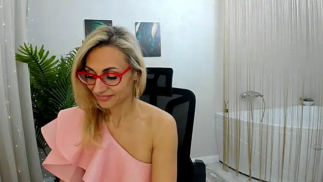 MuseOfStage online show from 03-02-25, 02:32