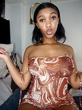 Shria107 online show from 11-28-25, 12:13