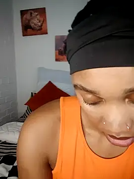 Shria107 online show from 02-07-26, 07:23