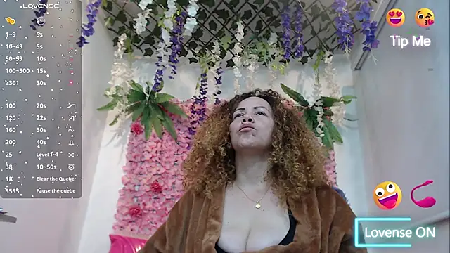 BLONDE SEXYHOT online show from 01-10-26, 10:06