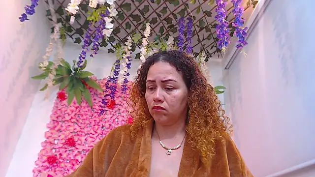 BLONDE SEXYHOT online show from 04-28-26, 08:25