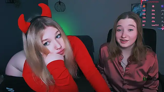 Snapshot of juli_kisss chatting on 02-01-25, 07:44 juli kisss online show from 02-01-25, 07:44