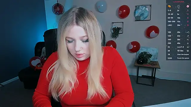 Snapshot of juli_kisss chatting on 02-16-25, 09:26 juli kisss online show from 02-16-25, 09:26