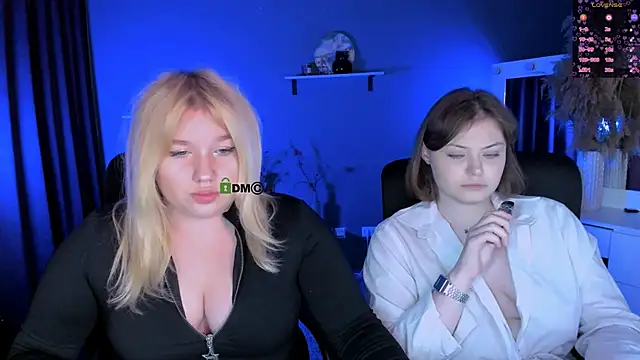 Snapshot of juli_kisss chatting on 09-21-25, 07:04 juli kisss online show from 09-21-25, 07:04