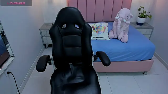 MAILYLOVE1 online show from 02-11-25, 12:58