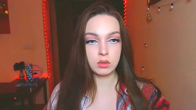 Snapshot of miss_merciless_ chatting on 12-18-24, 06:14 miss merciless online show from 12-18-24, 06:14