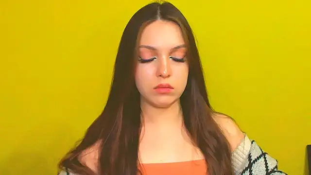 Snapshot of miss_merciless_ chatting on 11-21-25, 04:05 miss merciless online show from 11-21-25, 04:05