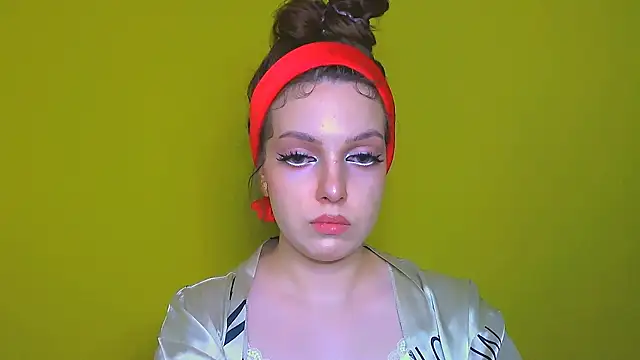 miss merciless  online show from 06-08-26, 03:34