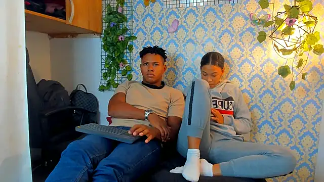 sasha fox00 online show from 03-18-25, 06:14