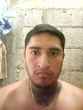 Snapshot of Monche1909 chatting on 02-15-25, 10:21 Monche1909 online show from 02-15-25, 10:21