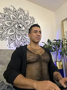 aaroncolombia online show from 10-31-25, 11:11