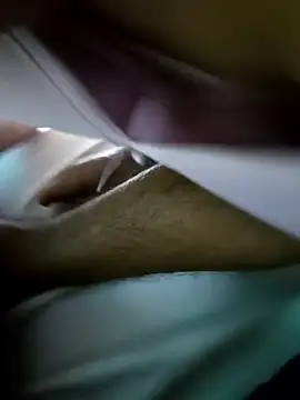 Snapshot of hotbaby_5 chatting on 03-03-25, 04:03 hotbaby 5 online show from 03-03-25, 04:03