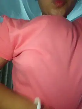 Snapshot of hotbaby_5 chatting on 10-08-25, 05:27 hotbaby 5 online show from 10-08-25, 05:27