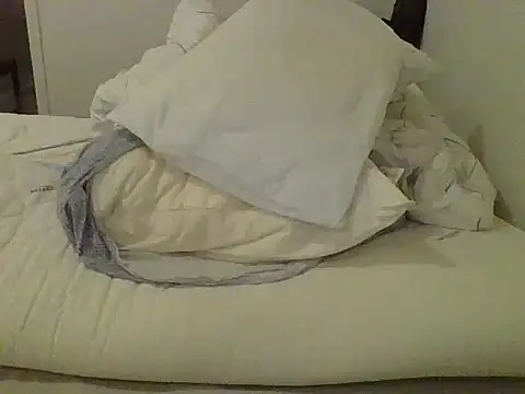 sympatyczny223 online show from 02-12-25, 07:35