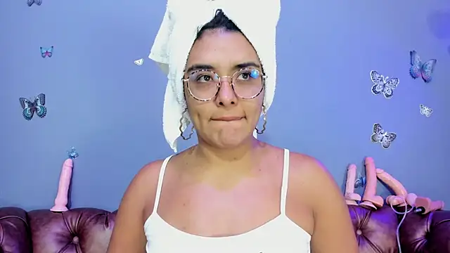 Kaira mosse online show from 11-02-25, 09:44