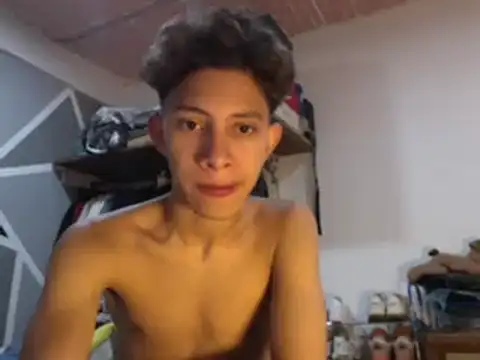 Snapshot of ferchitibellako chatting on 12-28-24, 05:33 ferchitibellako online show from 12-28-24, 05:33