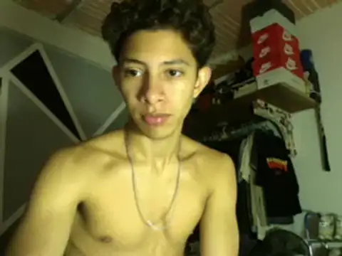 Snapshot of ferchitibellako chatting on 11-10-25, 05:28 ferchitibellako online show from 11-10-25, 05:28