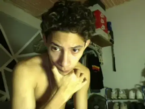 Snapshot of ferchitibellako chatting on 11-15-25, 05:09 ferchitibellako online show from 11-15-25, 05:09