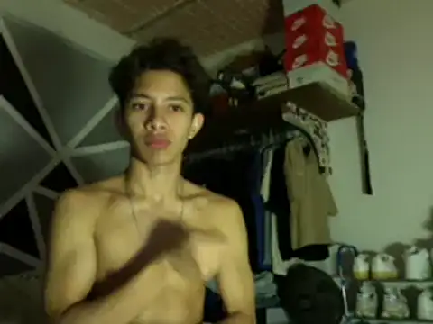 Snapshot of ferchitibellako chatting on 01-15-26, 03:44 ferchitibellako online show from 01-15-26, 03:44