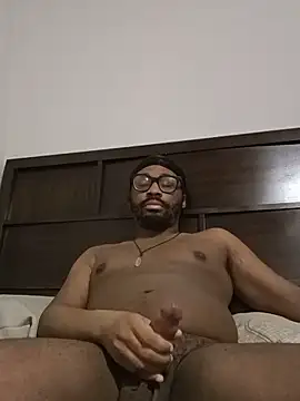 Snapshot of Hotcock100 chatting on 05-16-26, 12:18 Hotcock100 online show from 05-16-26, 12:18