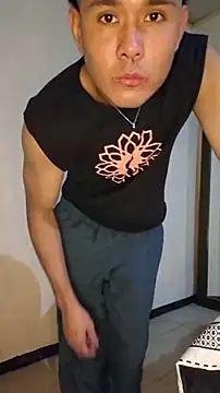 Snapshot of Brencuz chatting on 12-17-25, 05:46 Brencuz online show from 12-17-25, 05:46