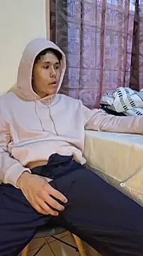 Snapshot of Brencuz chatting on 02-23-26, 01:52 Brencuz online show from 02-23-26, 01:52