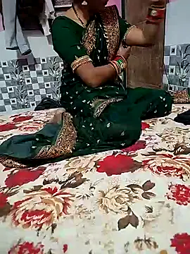 Snapshot of Shivani_Mumbai85 chatting on 02-20-25, 04:46 Shivani Mumbai85 online show from 02-20-25, 04:46