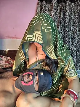 Snapshot of Shivani_Mumbai85 chatting on 10-24-25, 05:42 Shivani Mumbai85 online show from 10-24-25, 05:42