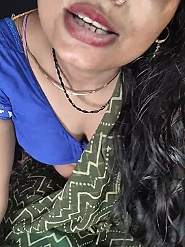 Shivani Mumbai85 online show from 07-28-26, 06:53