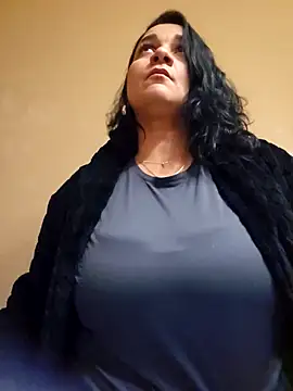 Snapshot of paulinaDiaz1 chatting on 10-19-25, 06:19 paulinaDiaz1 online show from 10-19-25, 06:19